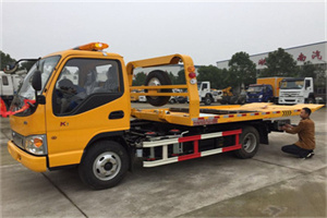 斗门哪里有拖车服务